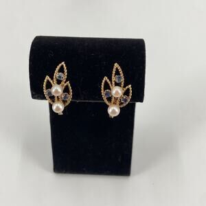 Vintage 14k pearl and sapphire clip on earrings